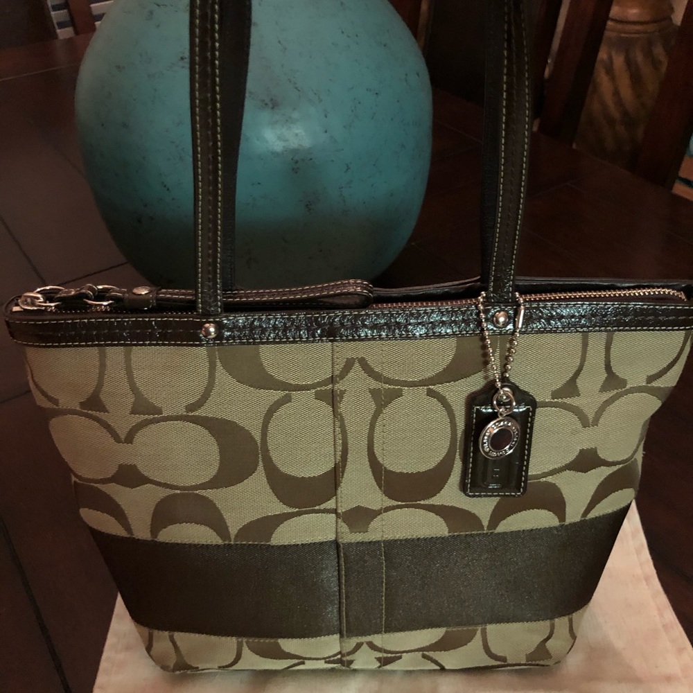 Coach purse
